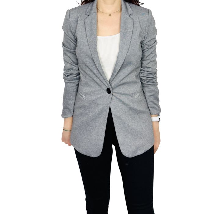 Szara marynarka klasyczna S 36