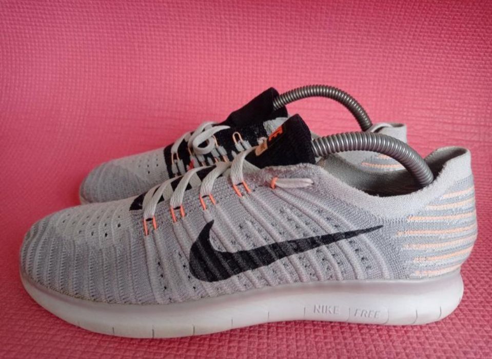 Оригінальні кросівки Nike free 5.0 41розмір