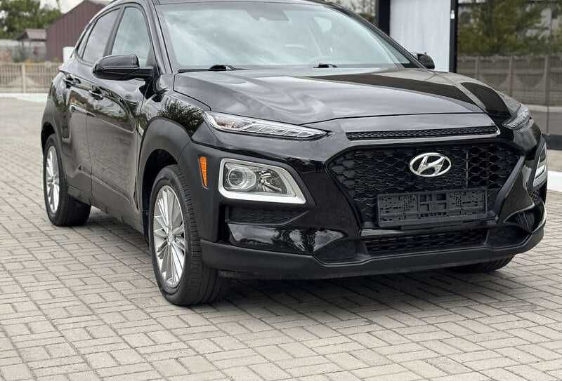 Hyundai Kona SEL