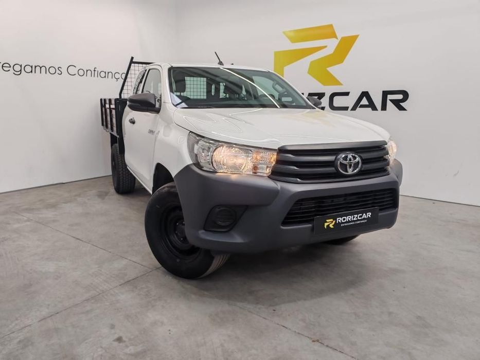 Toyota Hilux 2.4 D-4D 4WD CE 3L