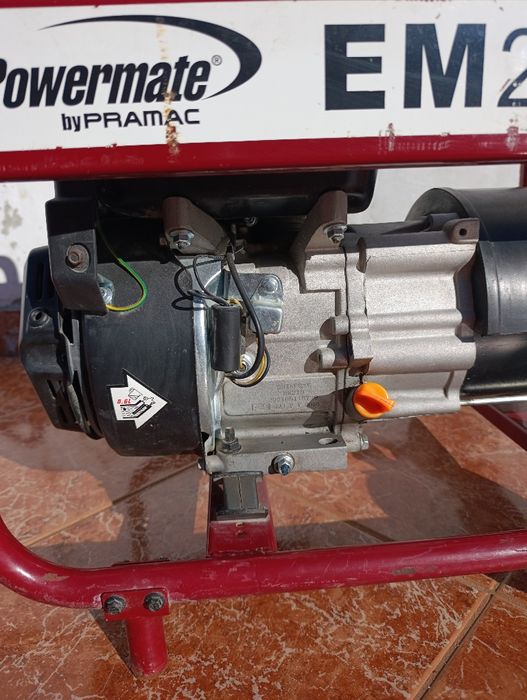 Gerador Powermate by Pramac EM2800 AVR – Semi-novo