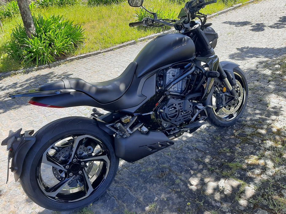 Zontes 350s como nova
