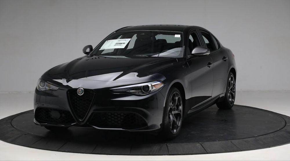 Розбірка Alfa Romeo Giulia Veloce USA 2.0 бензин 4WD. Розборка джулия