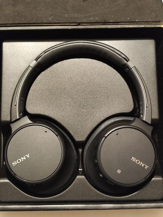 Auscultadores Sony wh ch 700n