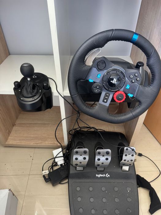 Logitech G29+ shifter+ gratisy