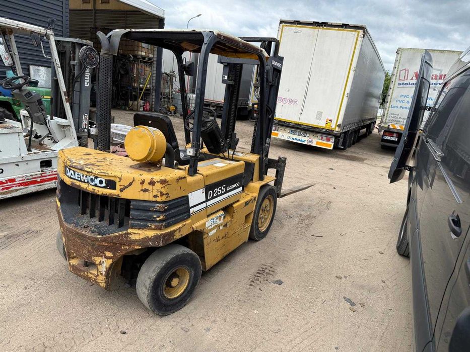 wózek widłowy Daewoo D25S diesel