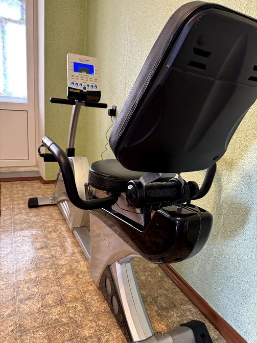 Велотренажер Recumbent X9 — новий, не користувались