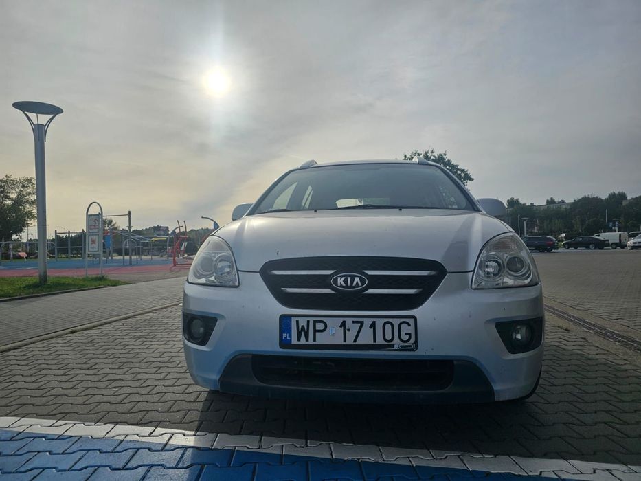 Kia Carens