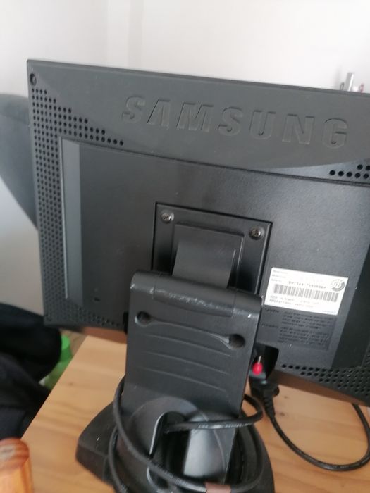 PC Monitors64730304822275123