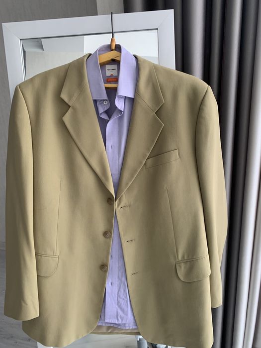 Пиджак светлый мужской 54-56 размера