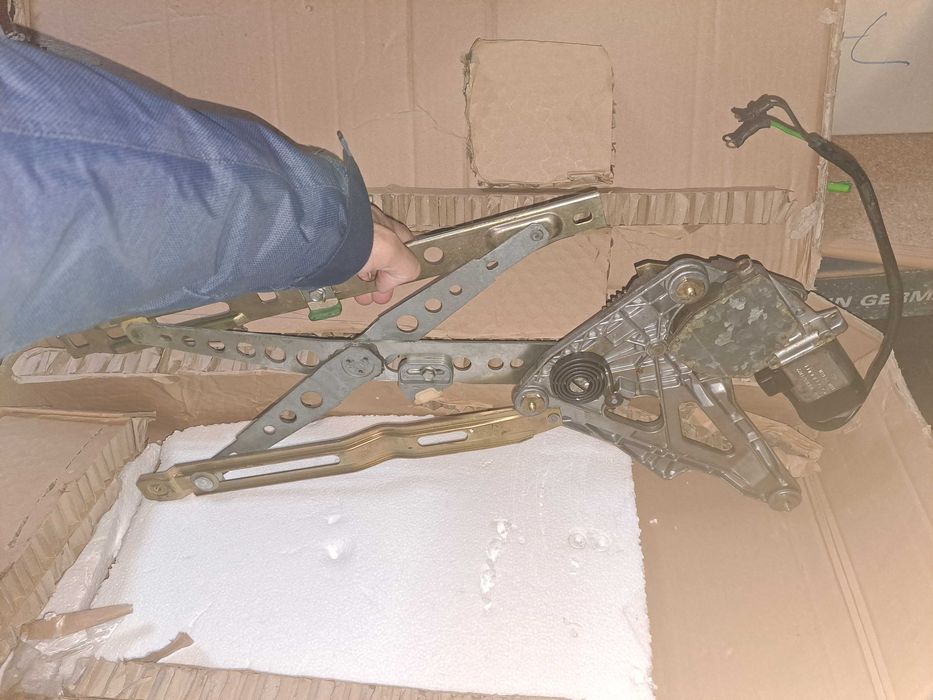 Elevador Vidro Mercedes w126