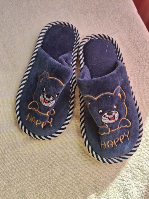 Кімнатні тапки, капці, шльопанці дитячі