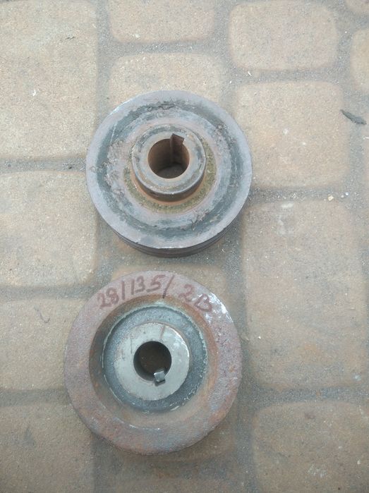 .шків  є різні шківи