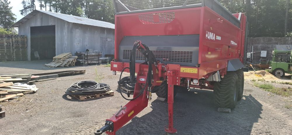 Unia Tytan 13 TD Premium  Rozrzutnik obornika Tytan 13 TD Premium