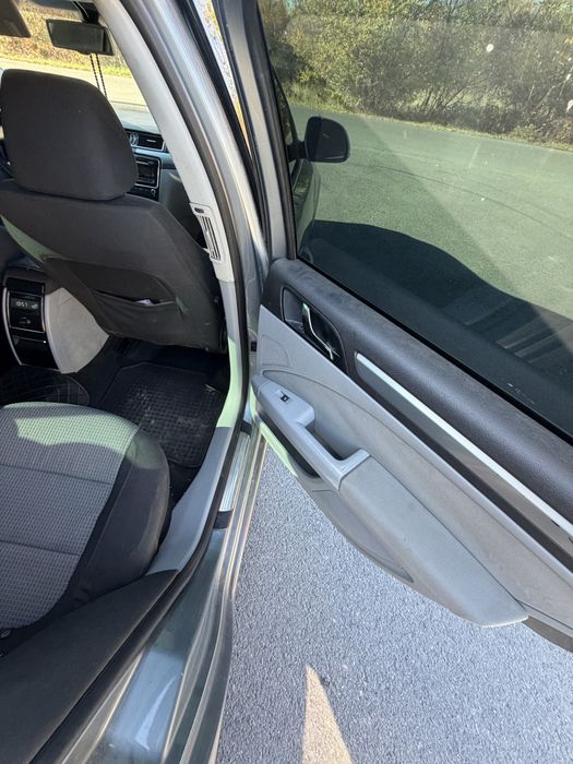 продаж авто Škoda SuperB