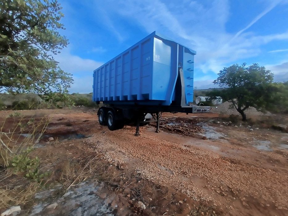 Semi reboque ampirrol