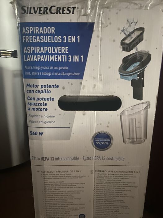 Aspirador e maquina de lavar tapetes