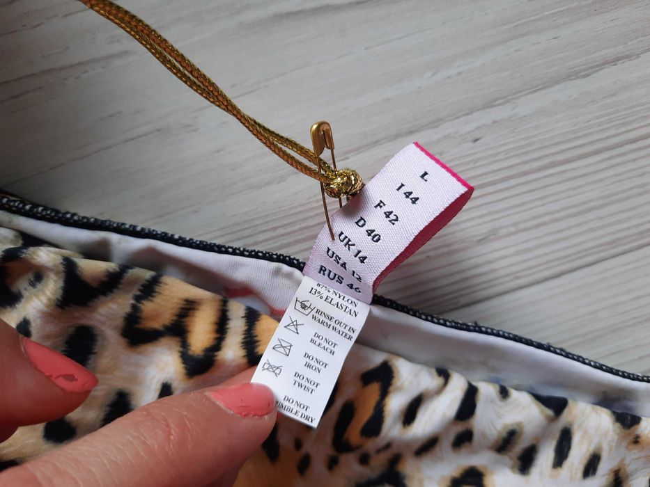 Купальник Charmante бандо р.40В M L леопардовый без пушапа 80А 80В 75В