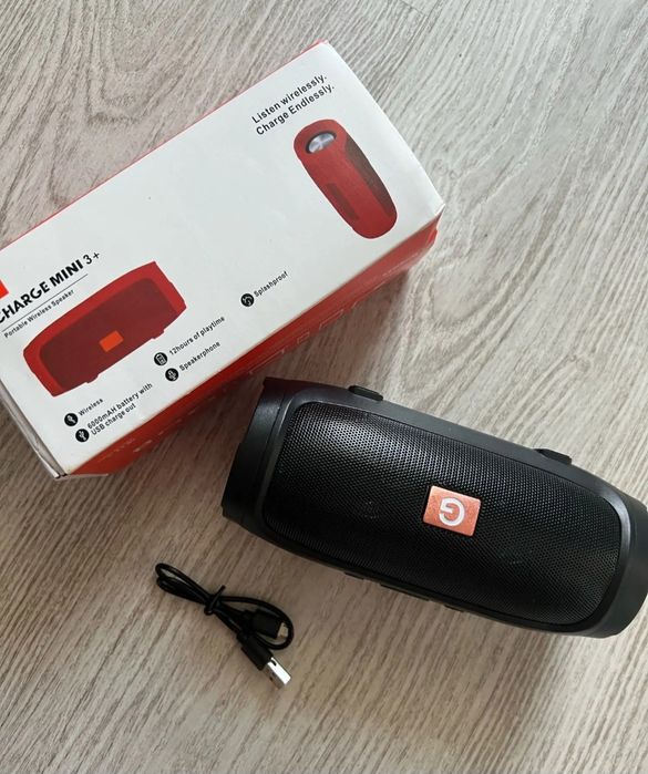 Portable Bluetooth Speaker (New Item)64584561207041122