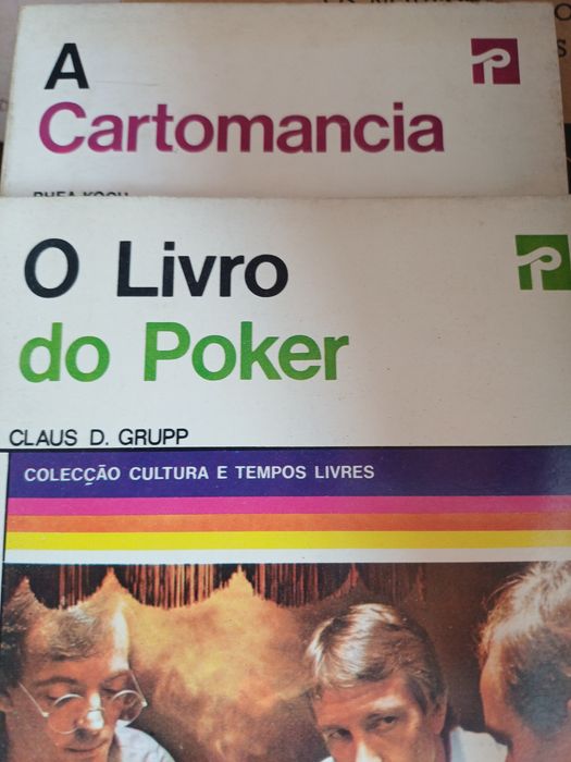 Livro de poder e cartomancia