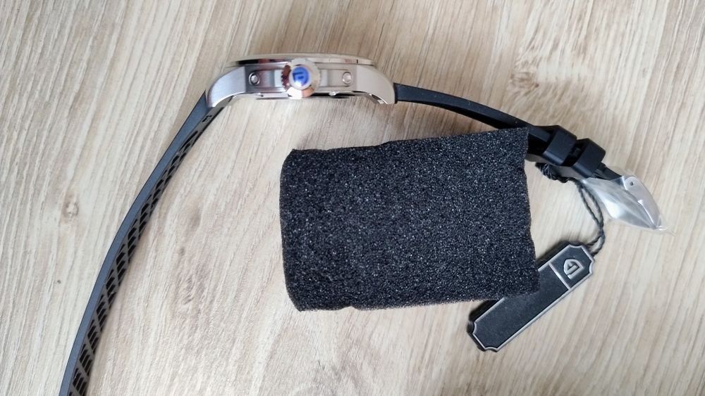 Pagani design кварцовий хронограф на японському механізмі vh88