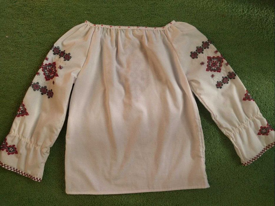 Українська вишиванка, дитяча