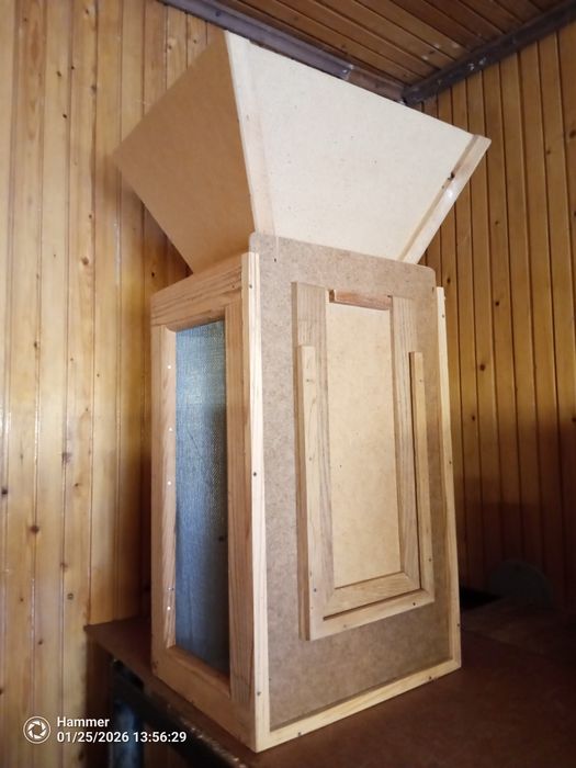 Rojłapka na pszczoły.