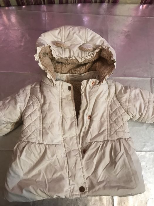 Отдам даром! зимняя курточка на овчине для девочки 74 размер