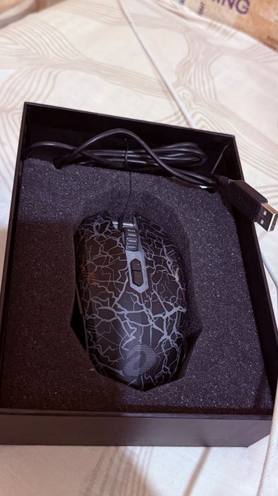 Заголовок: Ігрова миша Dareu EM925 Pro (PMW3360, 12000 DPI) б/в в коробці