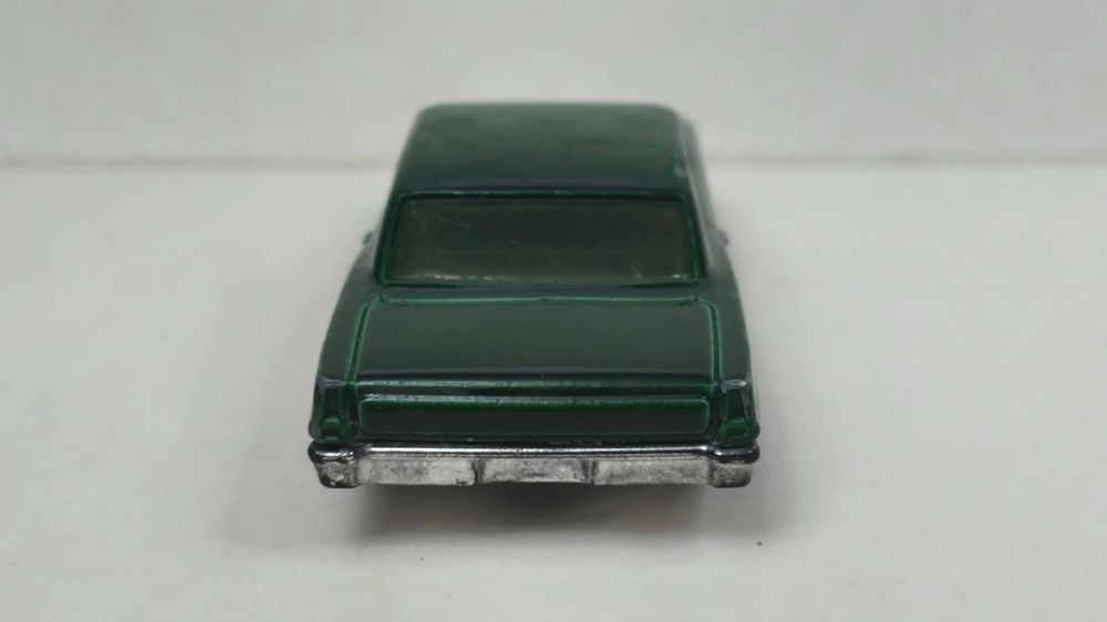 Машинка Chevrolet Nova 1966 Hot Wheels