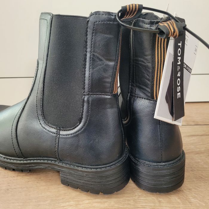 Botki damskie sztyblety r.38 Nowe eko-skóra  czarne