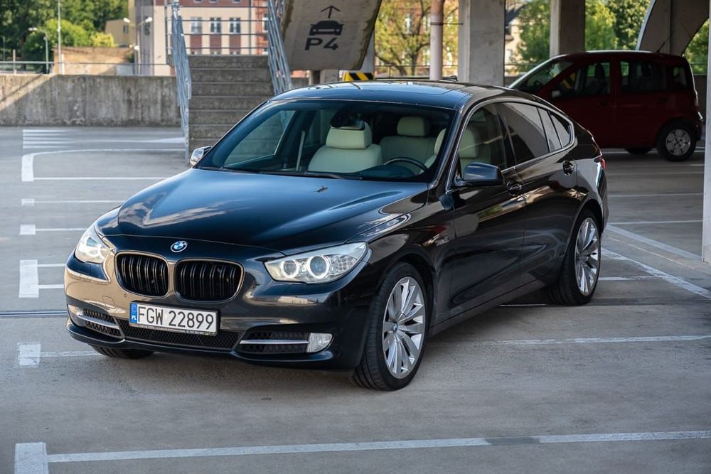 BMW 5GT