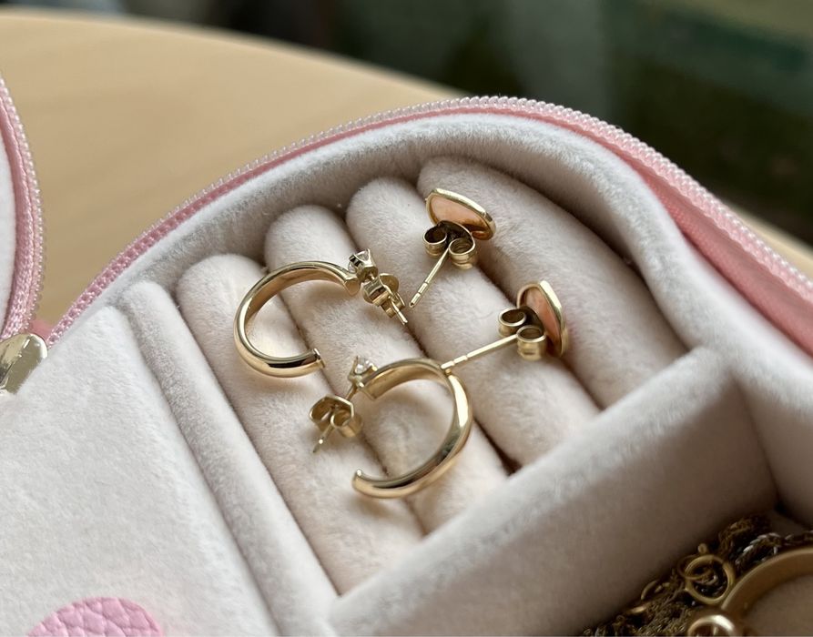 Kolczyki Lilou ze złota próby 585 serca z różowego opalu