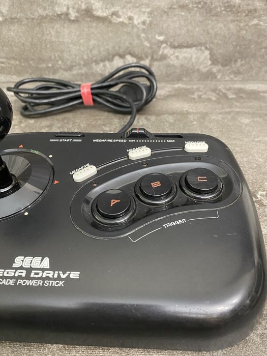 Геймпад SEGA Mega Drive файтінг