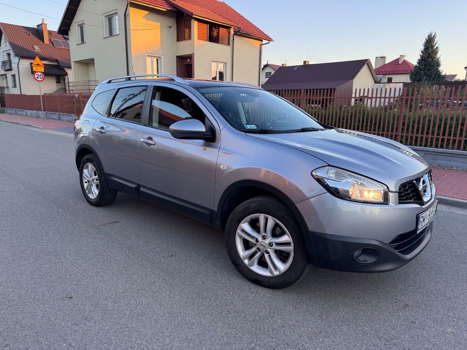 Nissan Qashqai+2