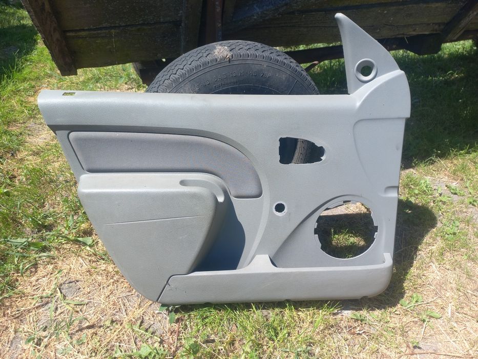 Дверна карта Renault Dacia