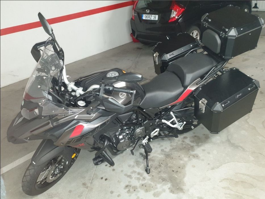 Mota benelli 502 trkx como nova