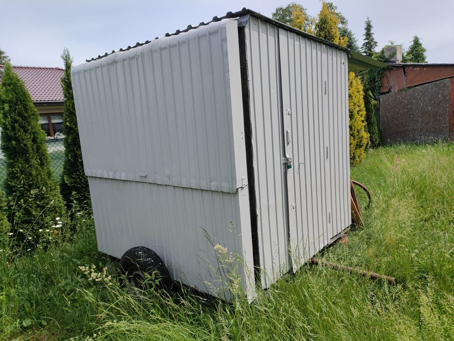 Garaż blaszak na kołach