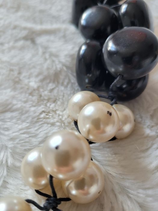 Korale, perły z drewnem