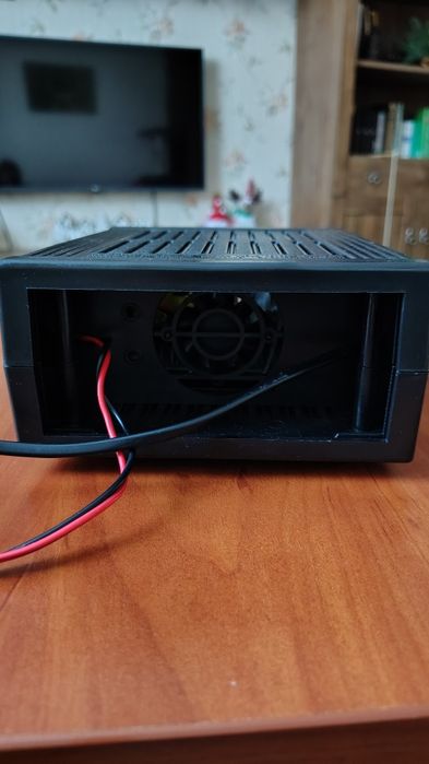 Зарядний пристрій для АКБ WINSO 18А виробництва ПОЛЬЩІ