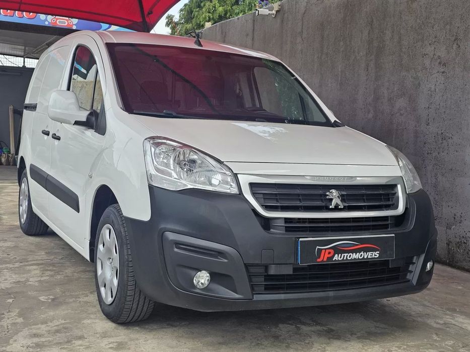 Peugeot  partner 3 lug