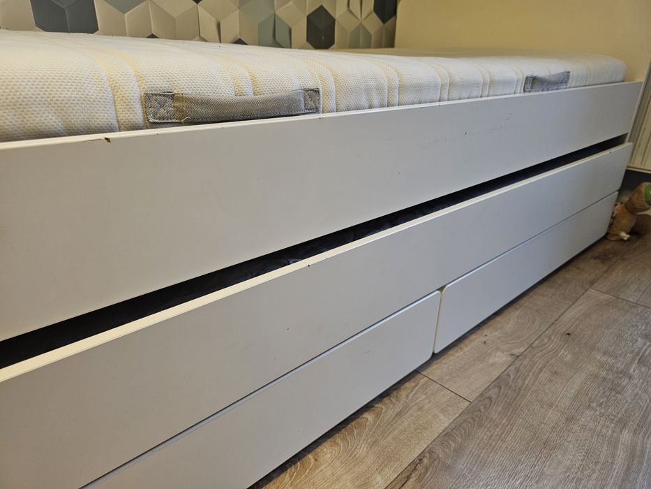 Łóżko slakt Ikea