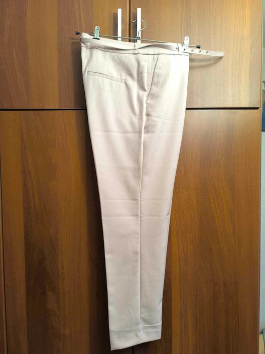 Eleganckie spodnie cygaretki szare w kratę Mohito