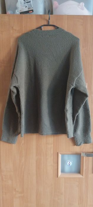 Sprzedam zielony sweter z HOUSE dla dziewczynki