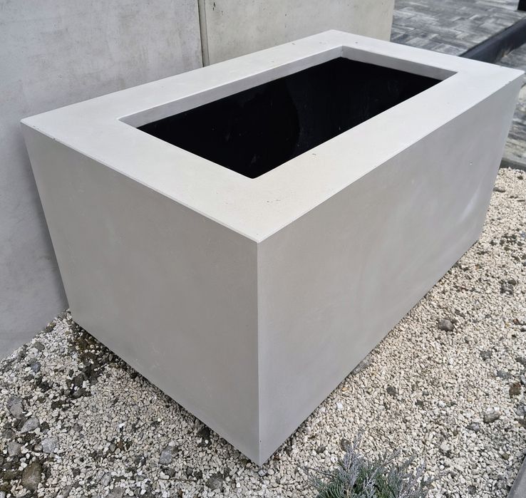Donica - kompozytowa imitacja betonu