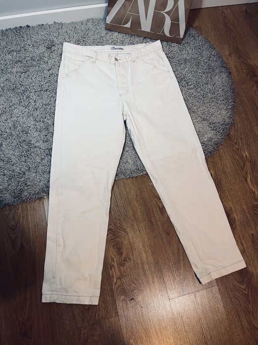 Kremowe meskie jeansy proste zara xxl