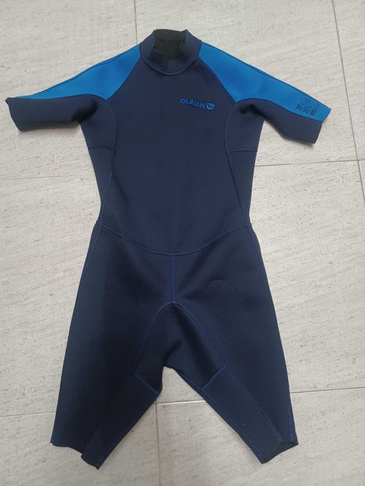 Fato surf short criança 12 anos, 1,5mm, como novo