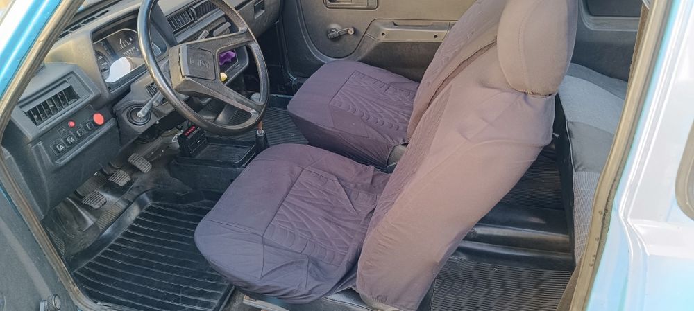 Автомобіль Таврія 1102