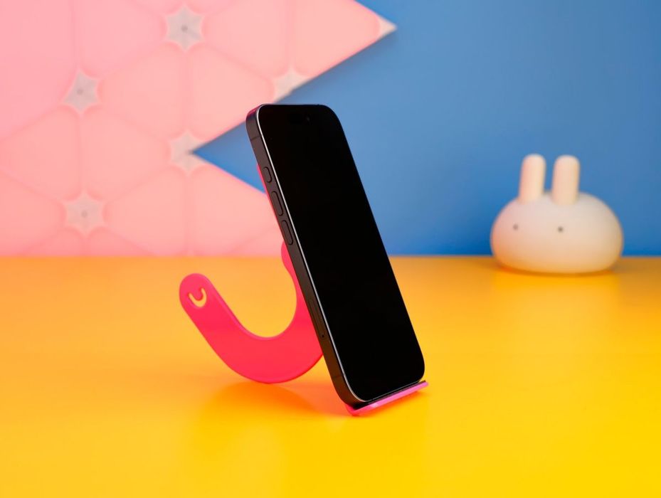 Смартфон Apple iPhone 16 (900235) Б/У З ГАРАНТІЄЮ