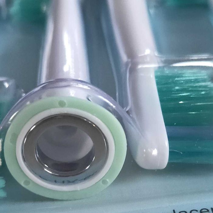 Насадки классические чёрные к электрической щетке Philips Sonicare